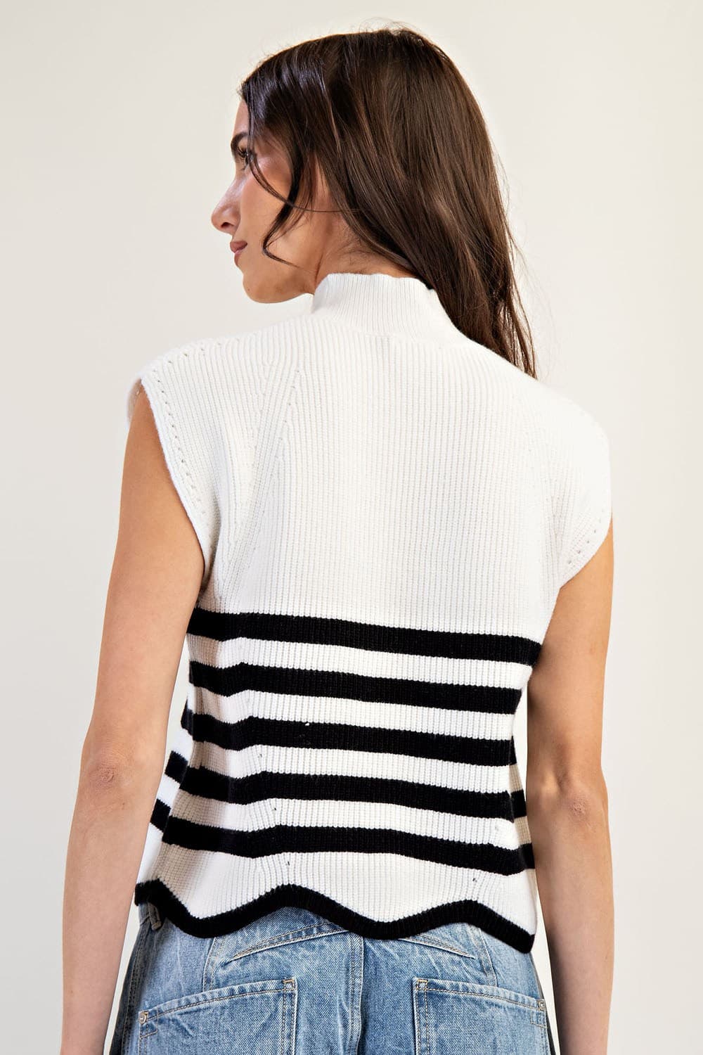 SH12697 - OFF WHITE