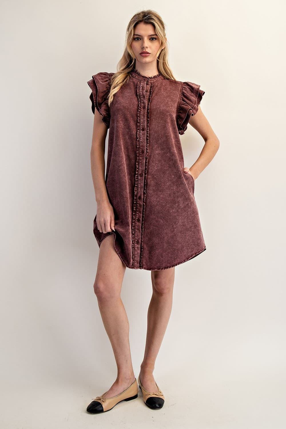DK14205 - WINE