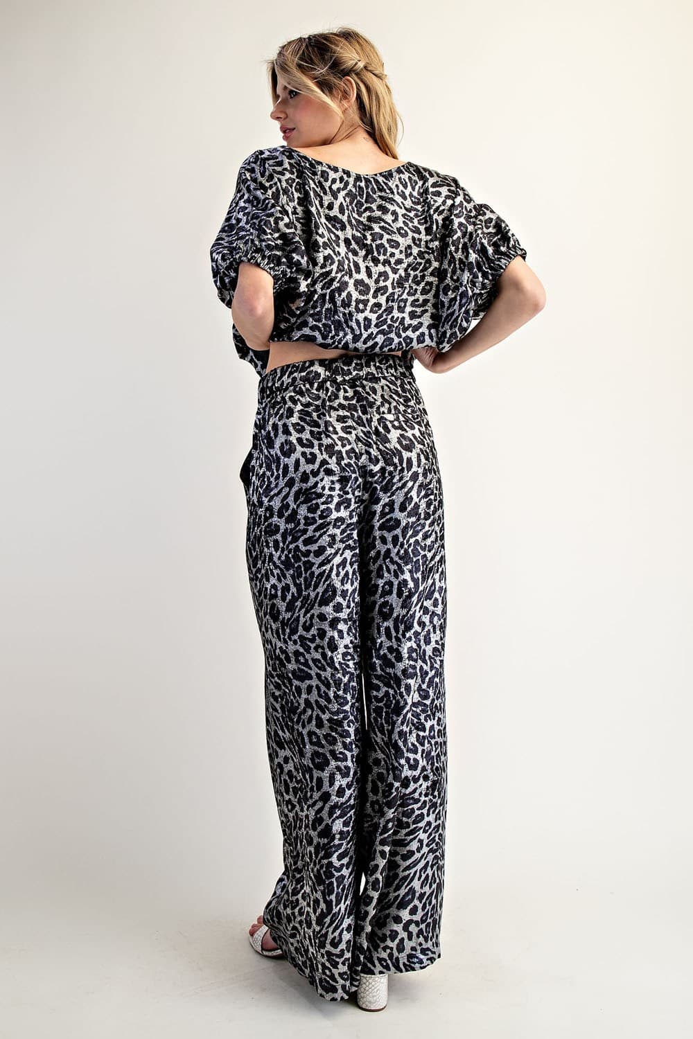 PK14075 - SILVER LEOPARD