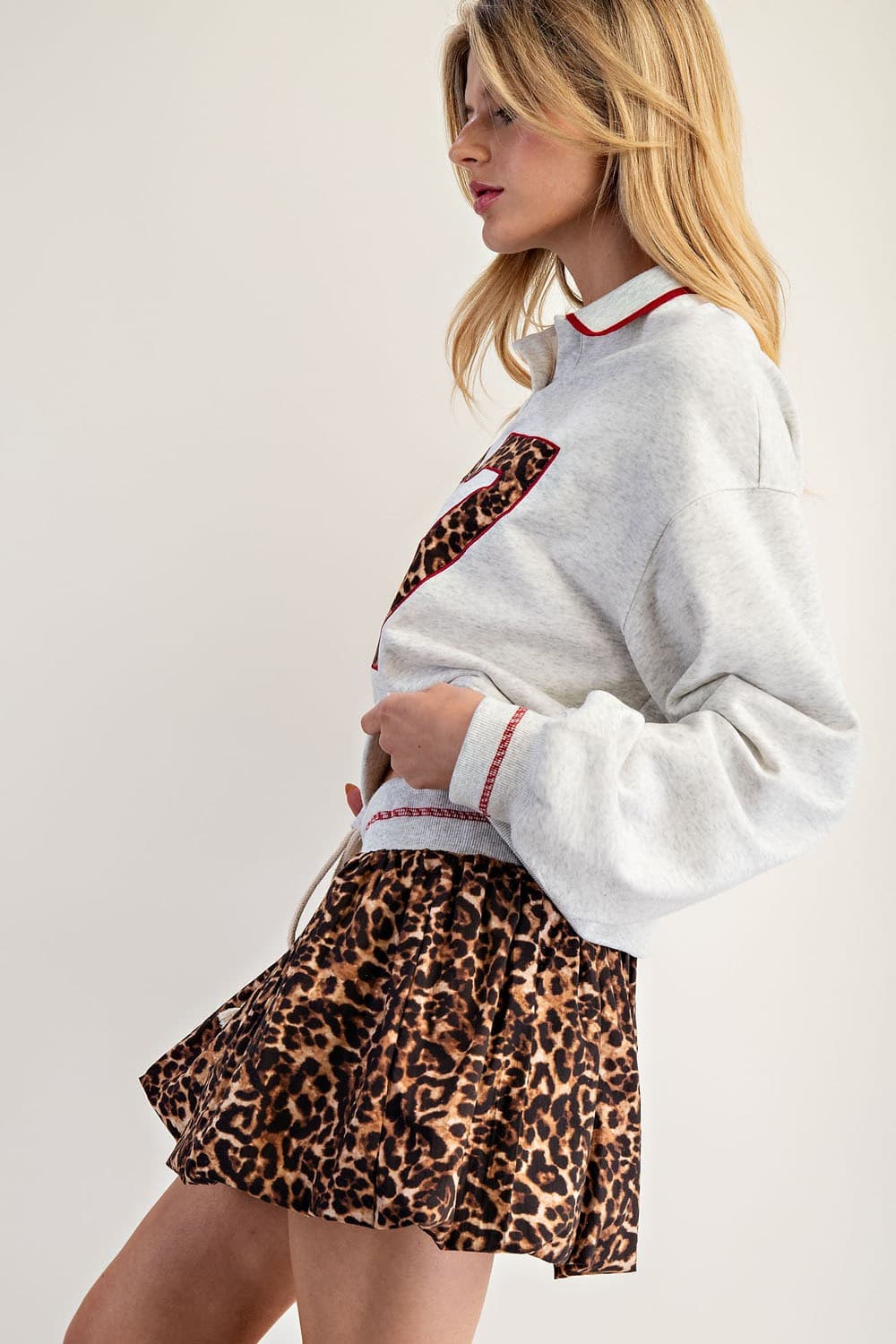 SHO12874 - GRAY LEOPARD