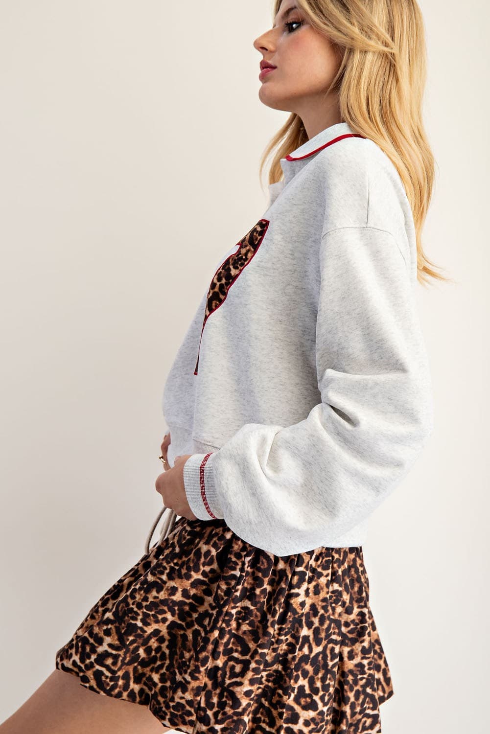 SHO12874 - GRAY LEOPARD