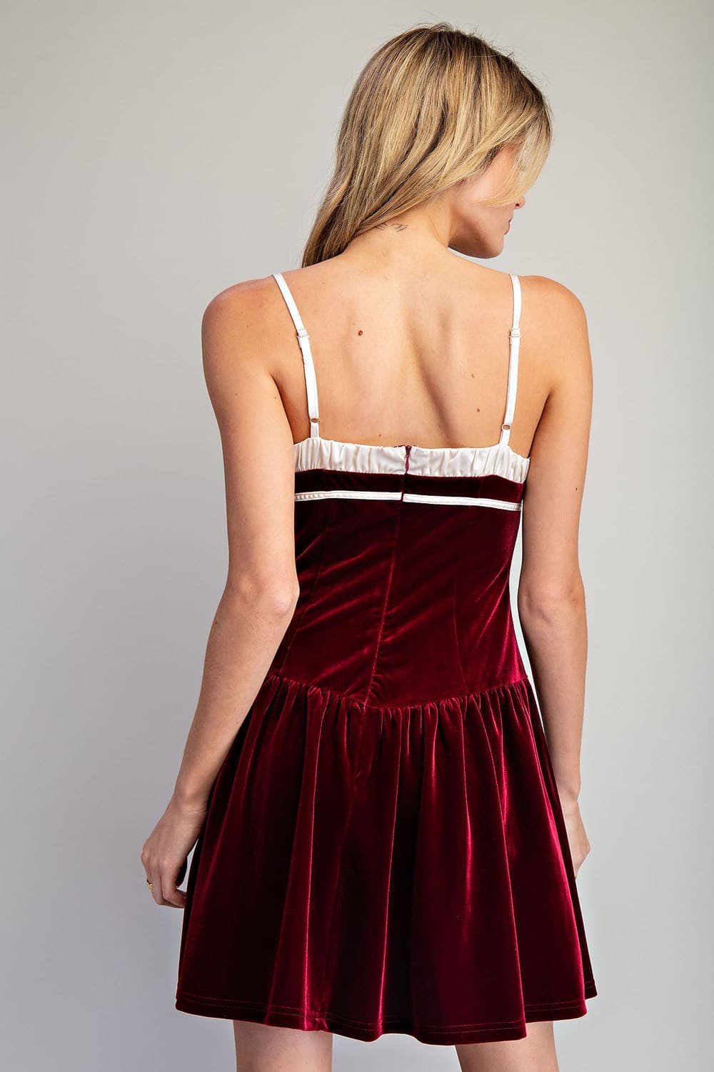 DH12809 - WINE