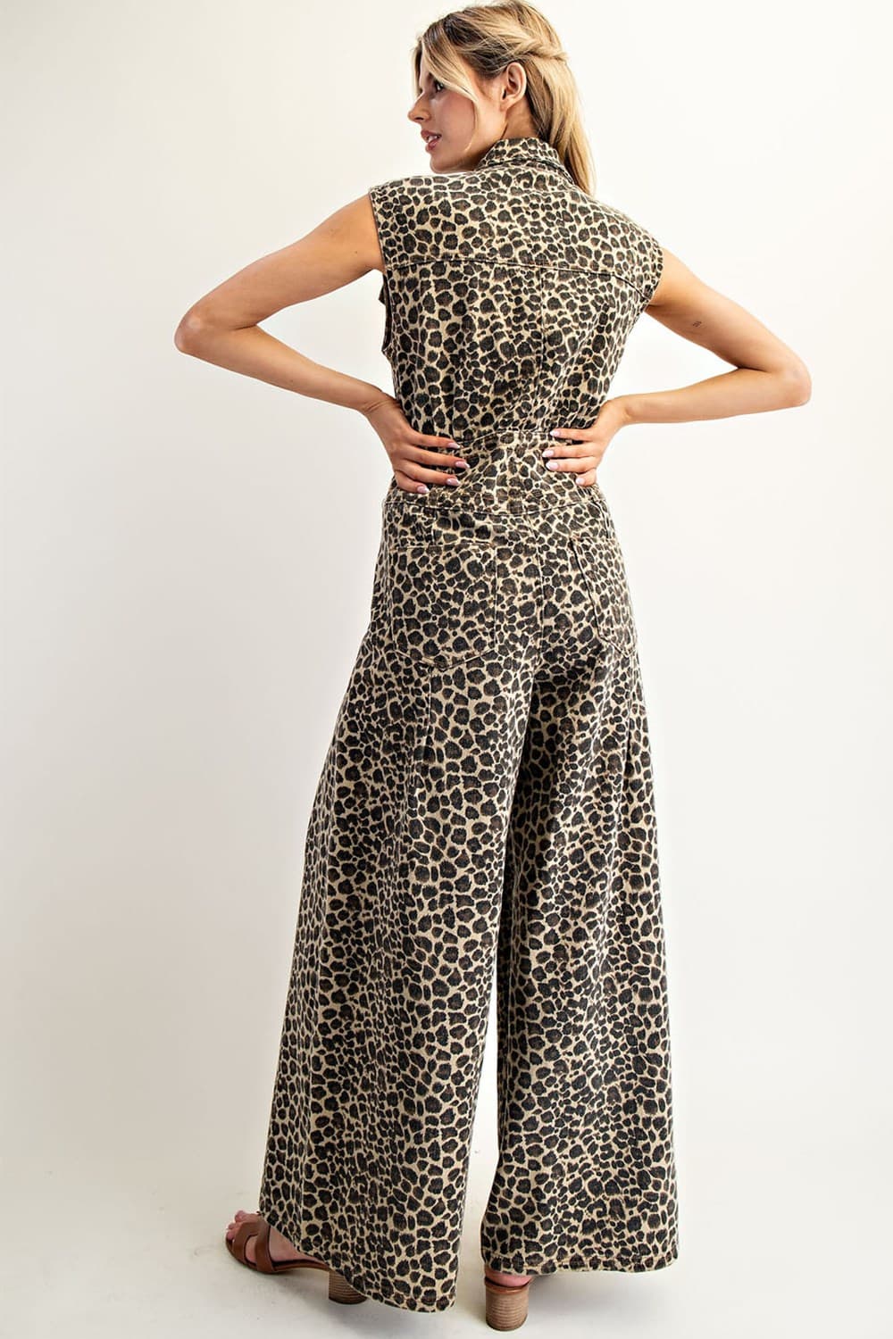 BK14042 - LEOPARD