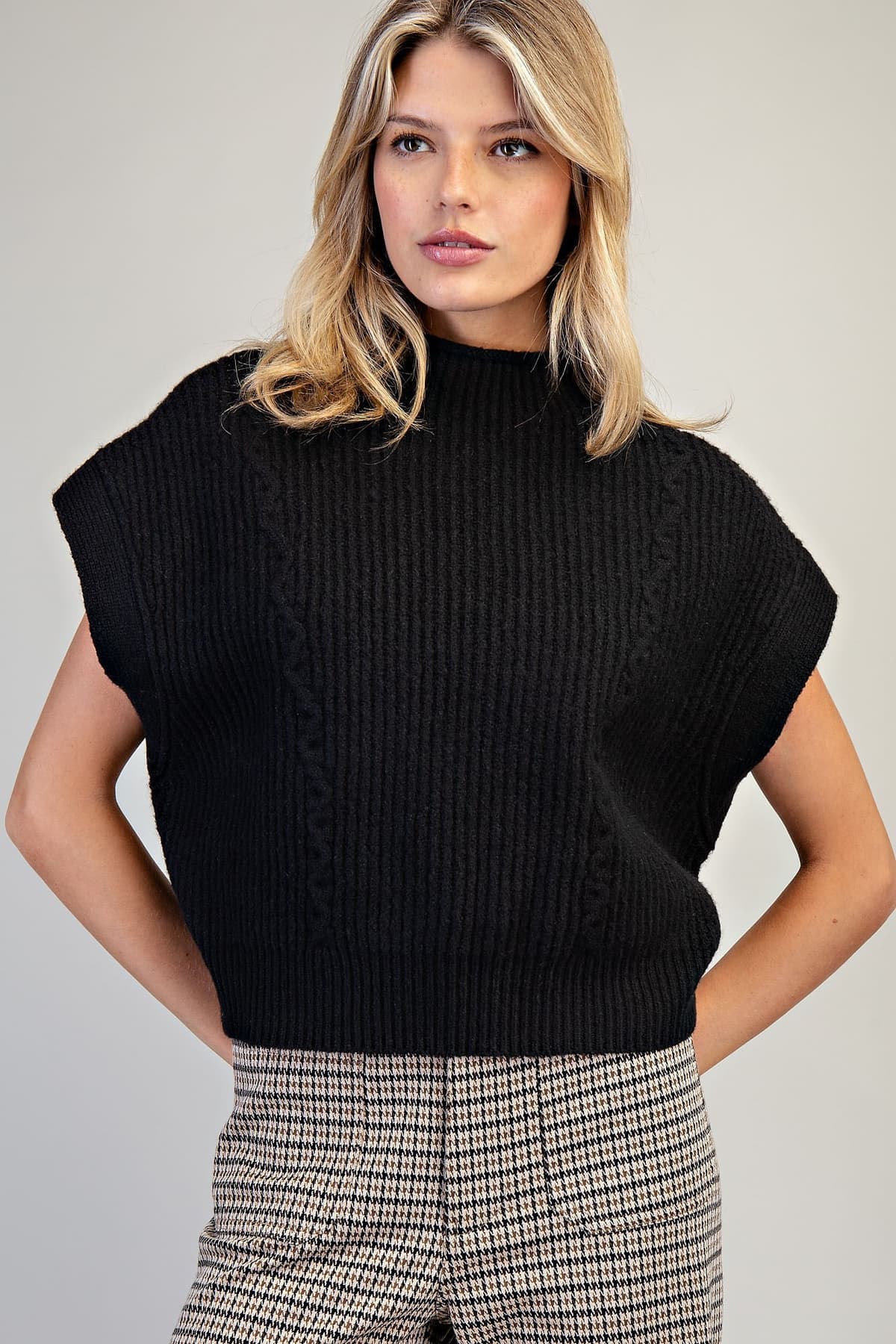 SH12969 - BLACK