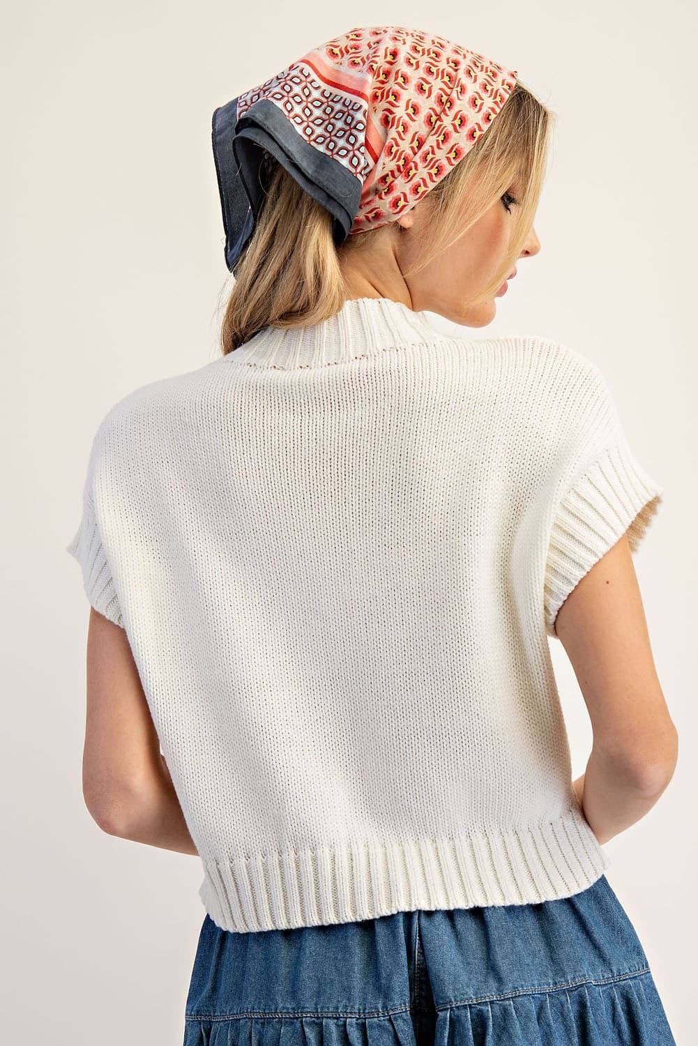 SH15030 - OFF WHITE
