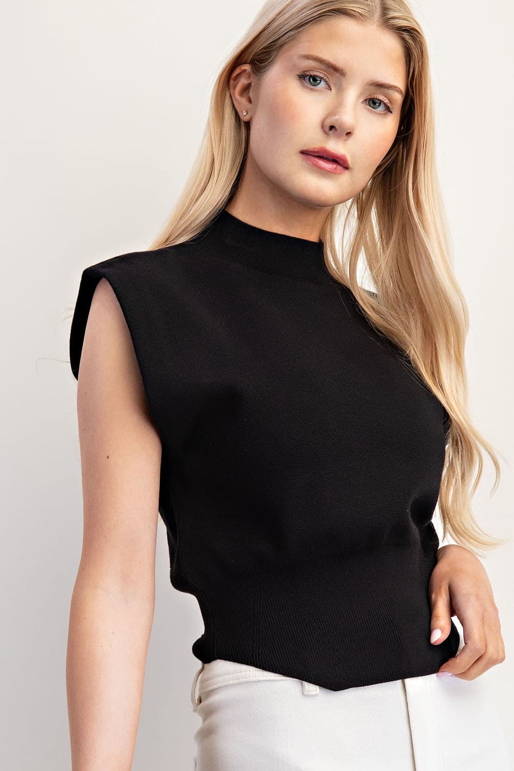 SK11415 - BLACK