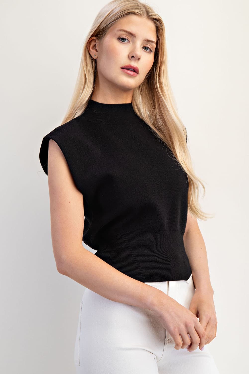 SK11415 - BLACK