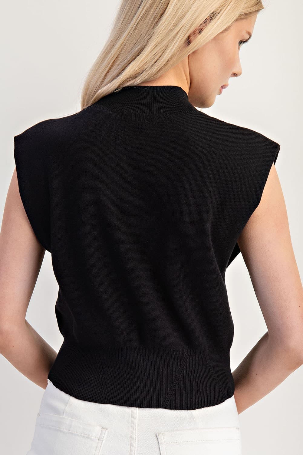 SK11415 - BLACK
