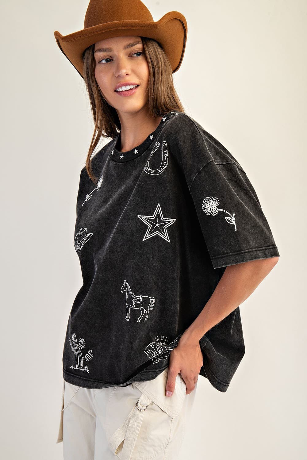 TH15081 - ASH BLACK