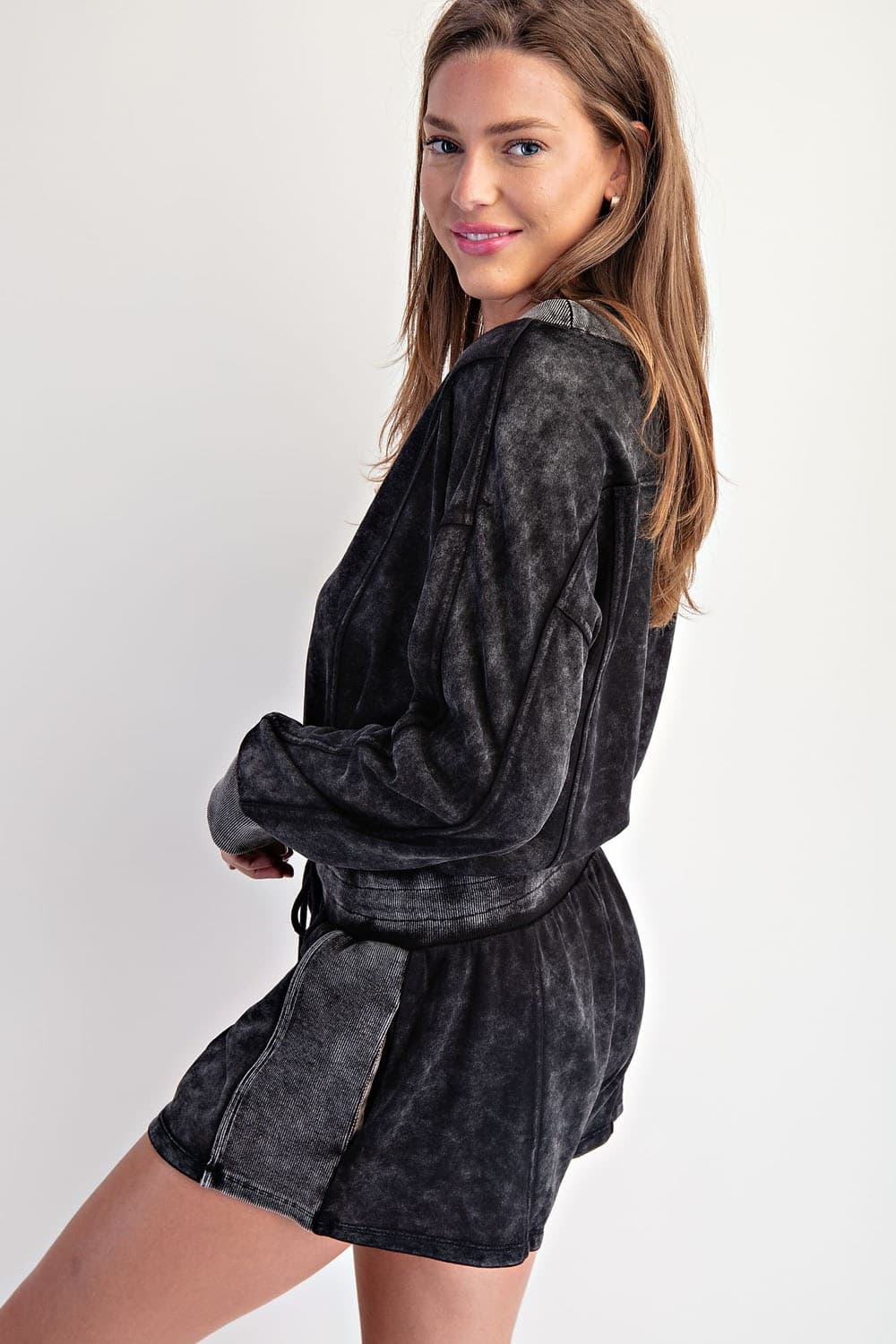 BH12945 - ASH BLACK