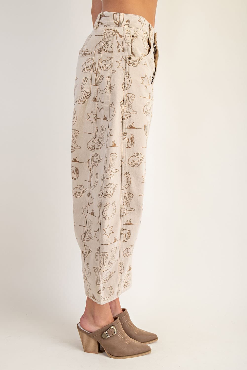 PH15047 - ALMOND LATTE