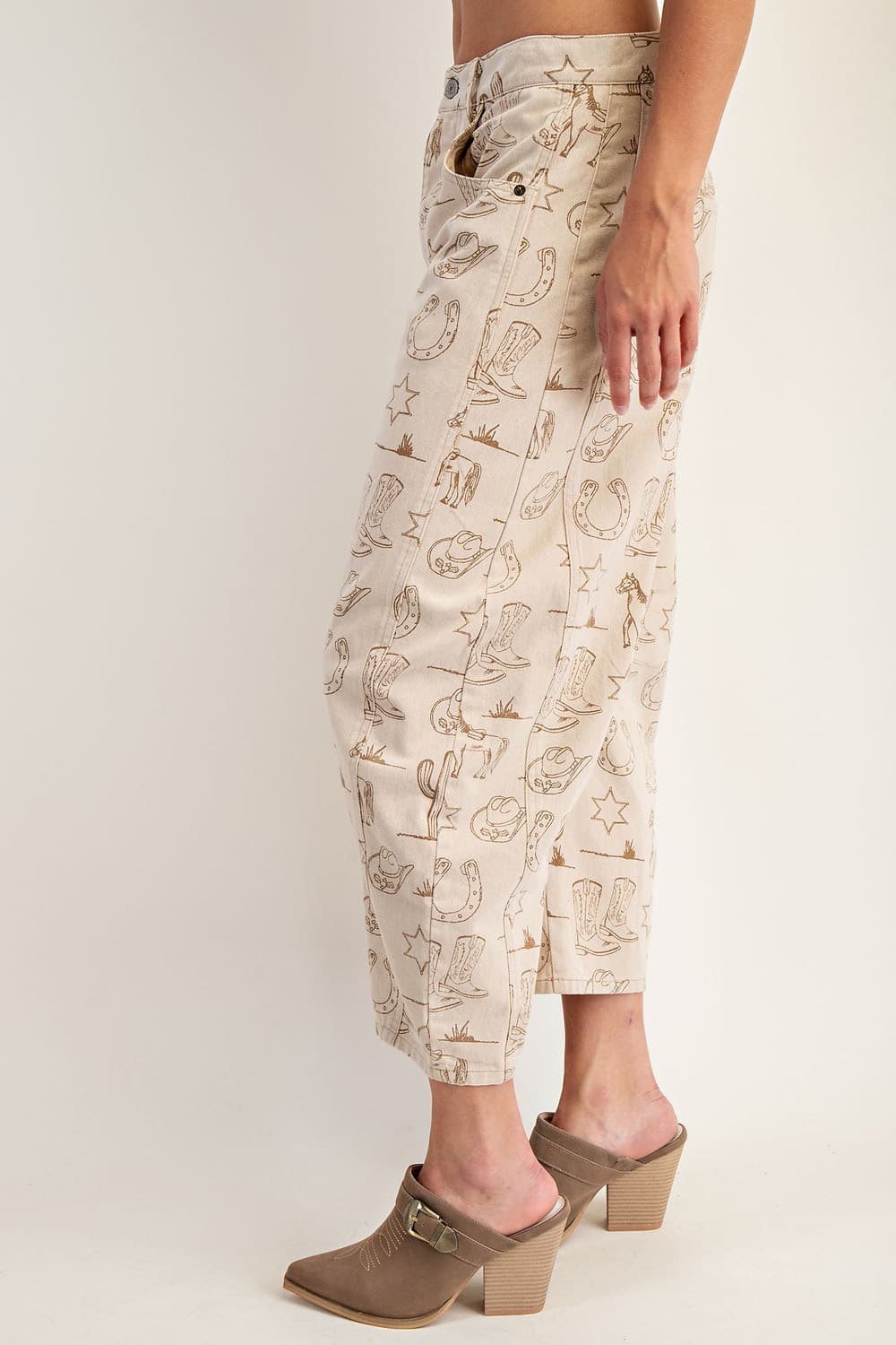PH15047 - ALMOND LATTE