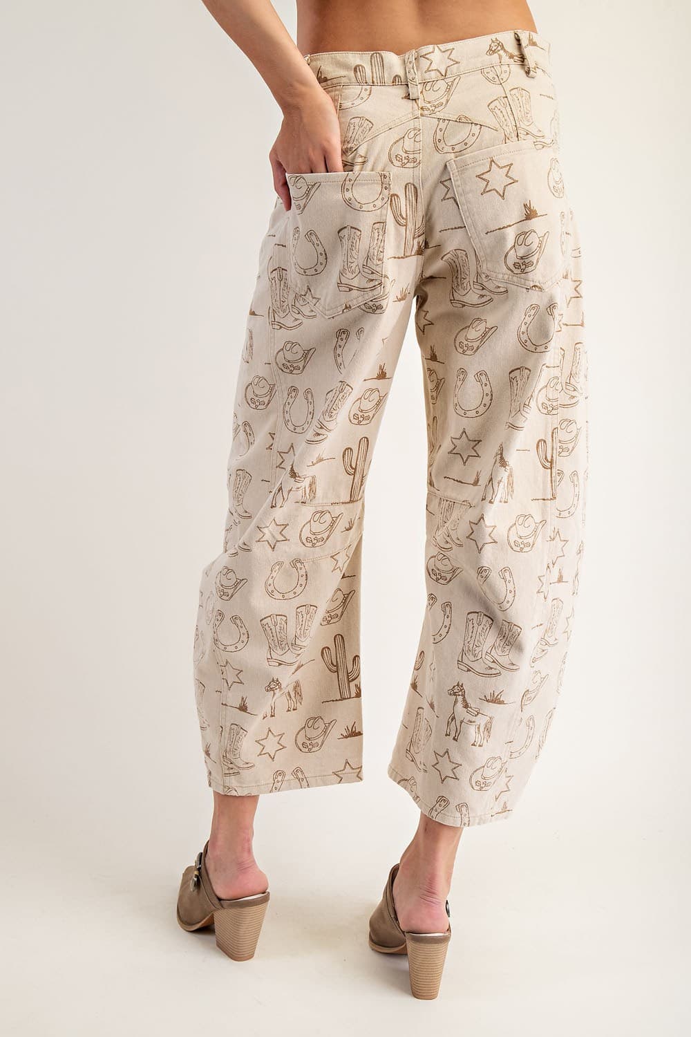 PH15047 - ALMOND LATTE