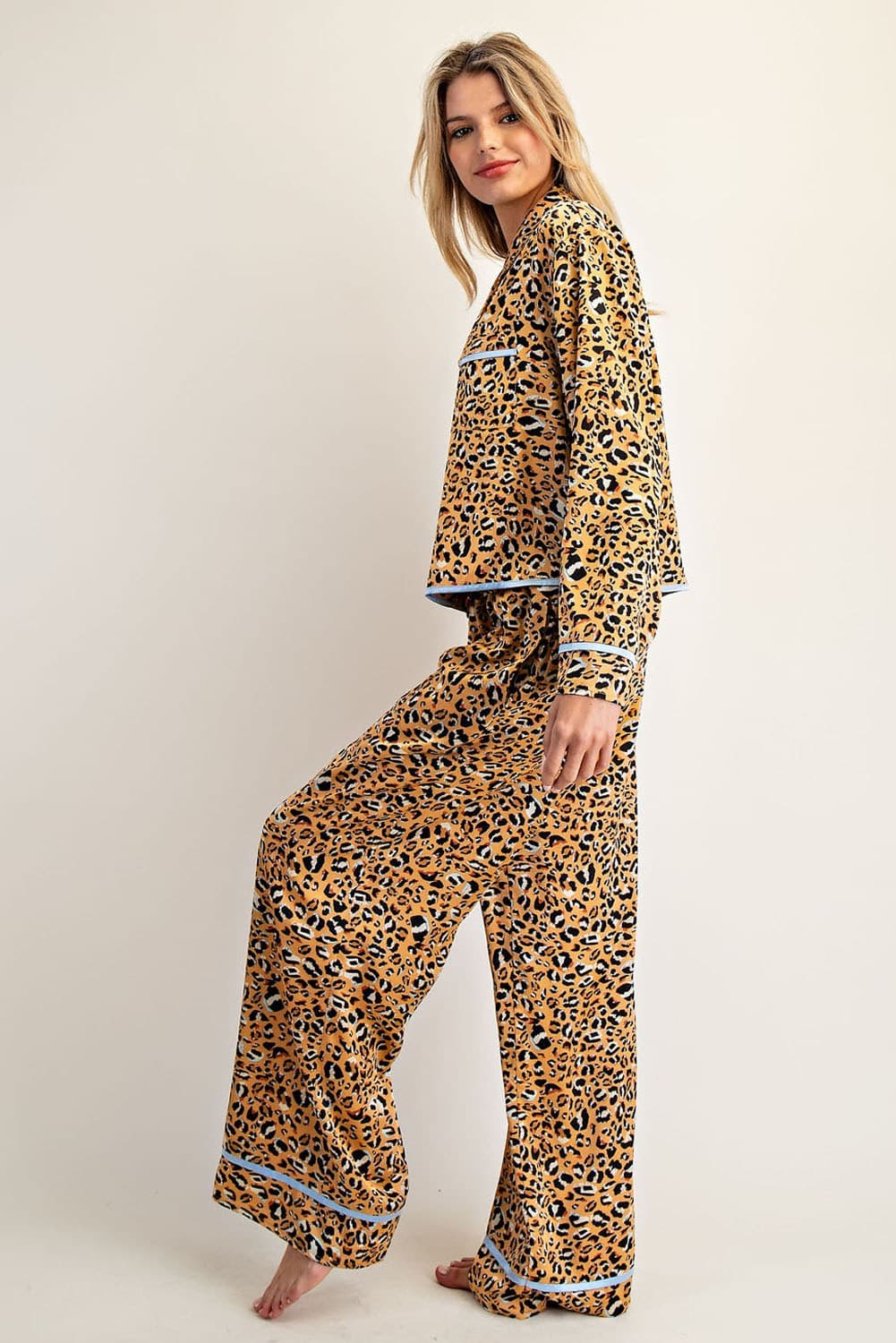 SEY13211 - LEOPARD