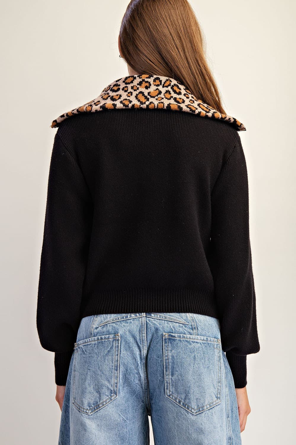 SH15012 - BLACK