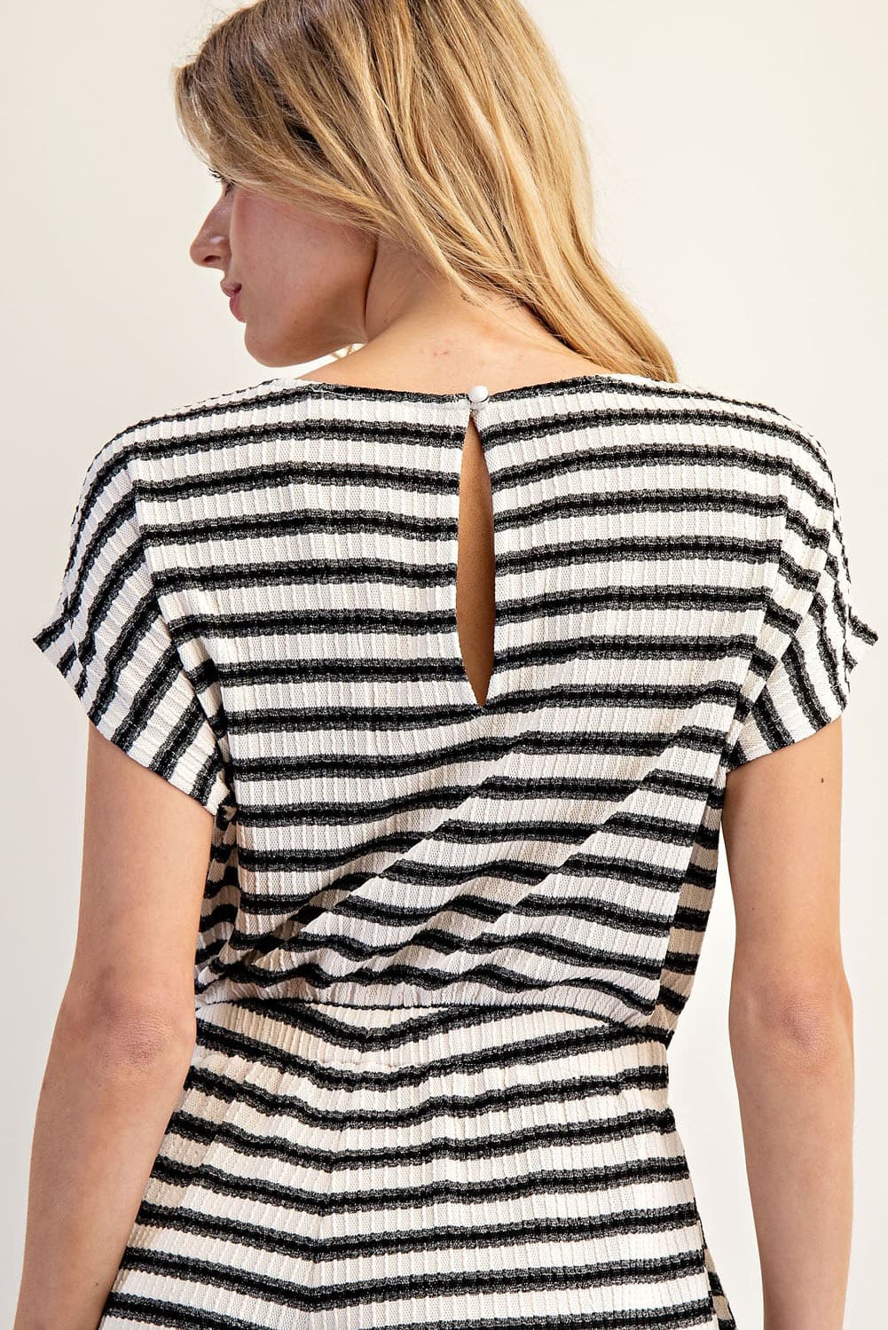 BK14297 - BLACK CREAM STRIPE