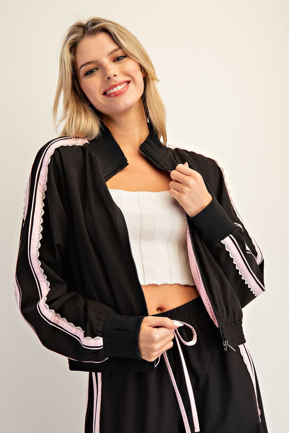 JH15174 - BLACK BLUSH