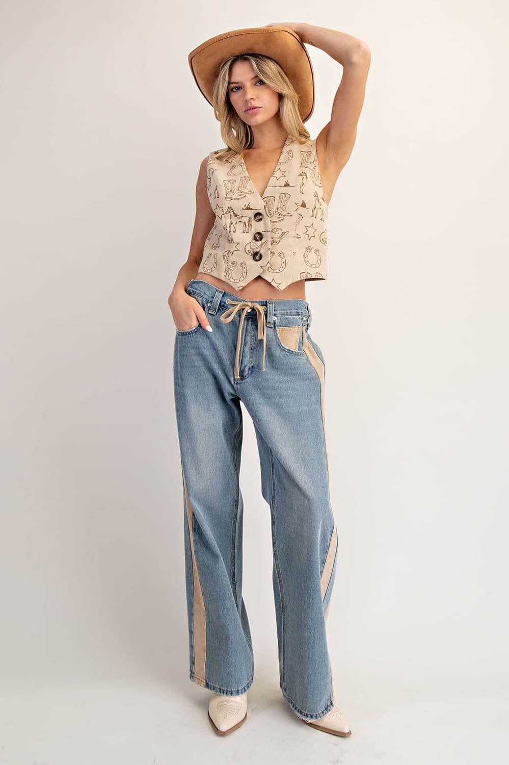JH15161 - ALMOND LATTE