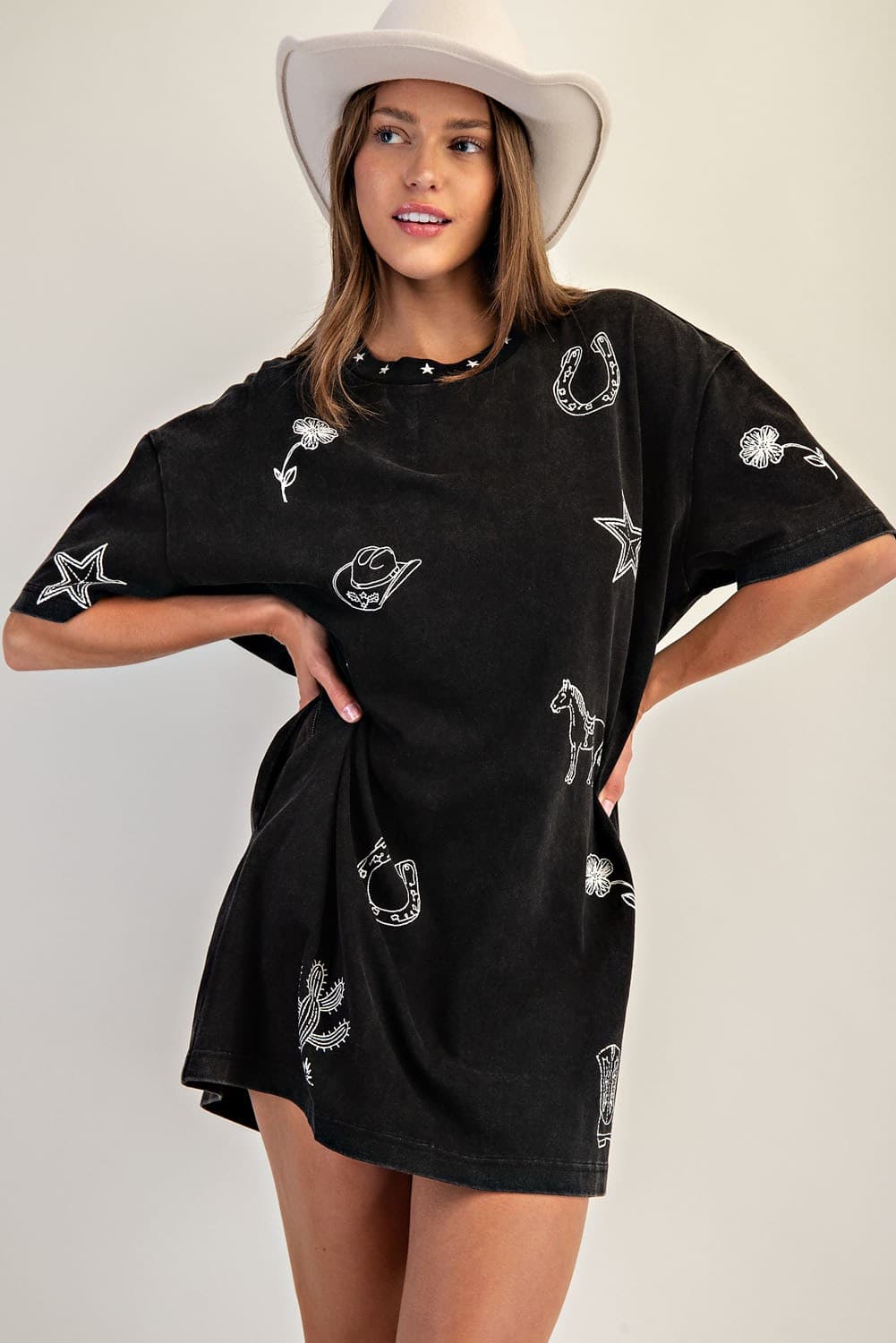 DH15208 - ASH BLACK