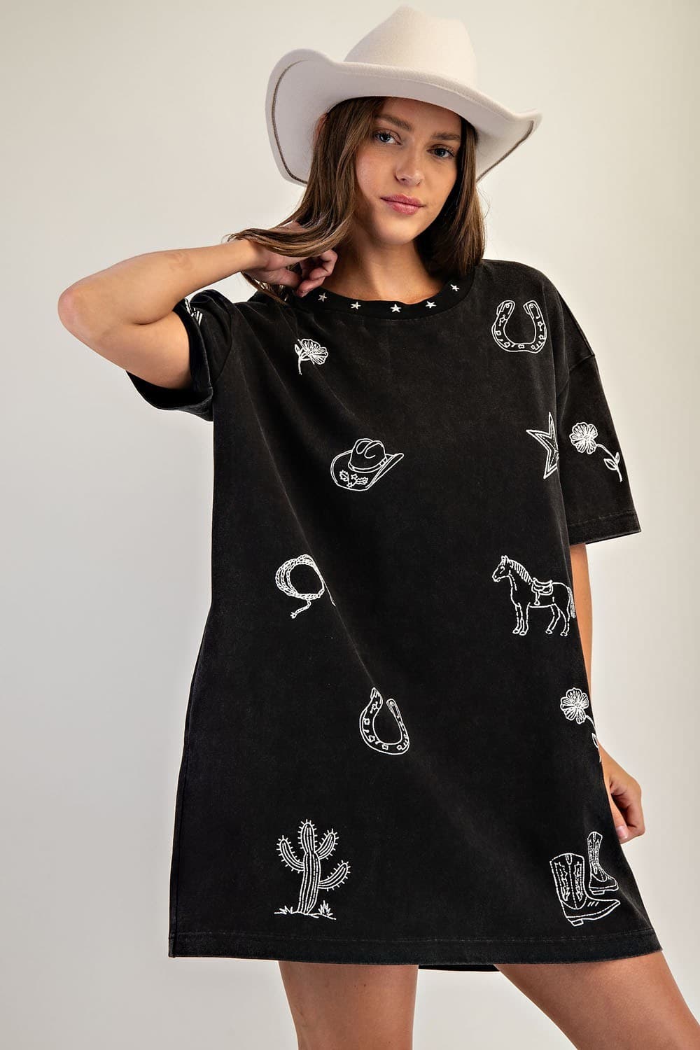 DH15208 - ASH BLACK