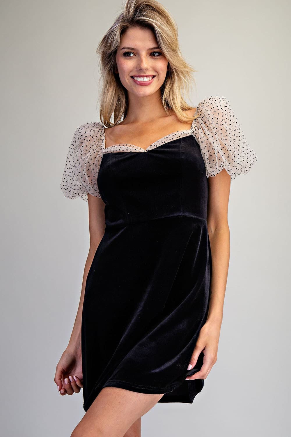 DH12806 - BLACK