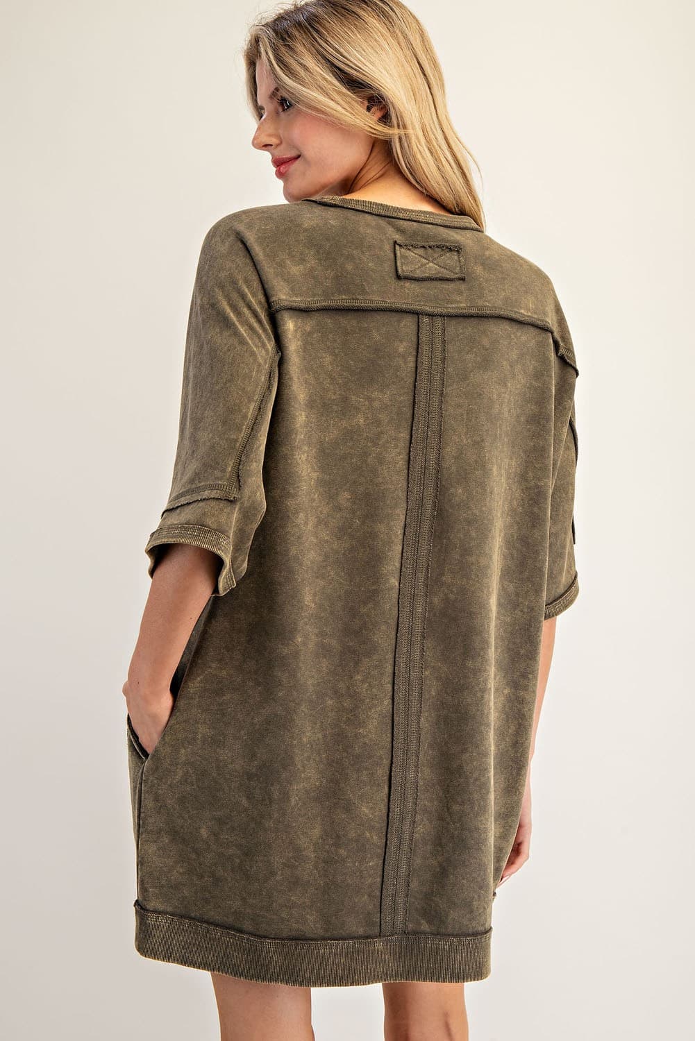 DK14306 - OLIVE