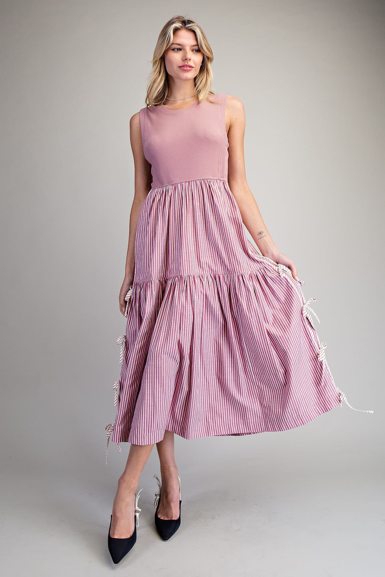 DH15143 - DUSTY ROSE