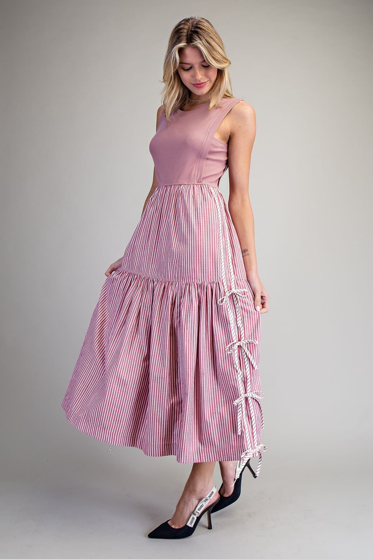 DH15143 - DUSTY ROSE