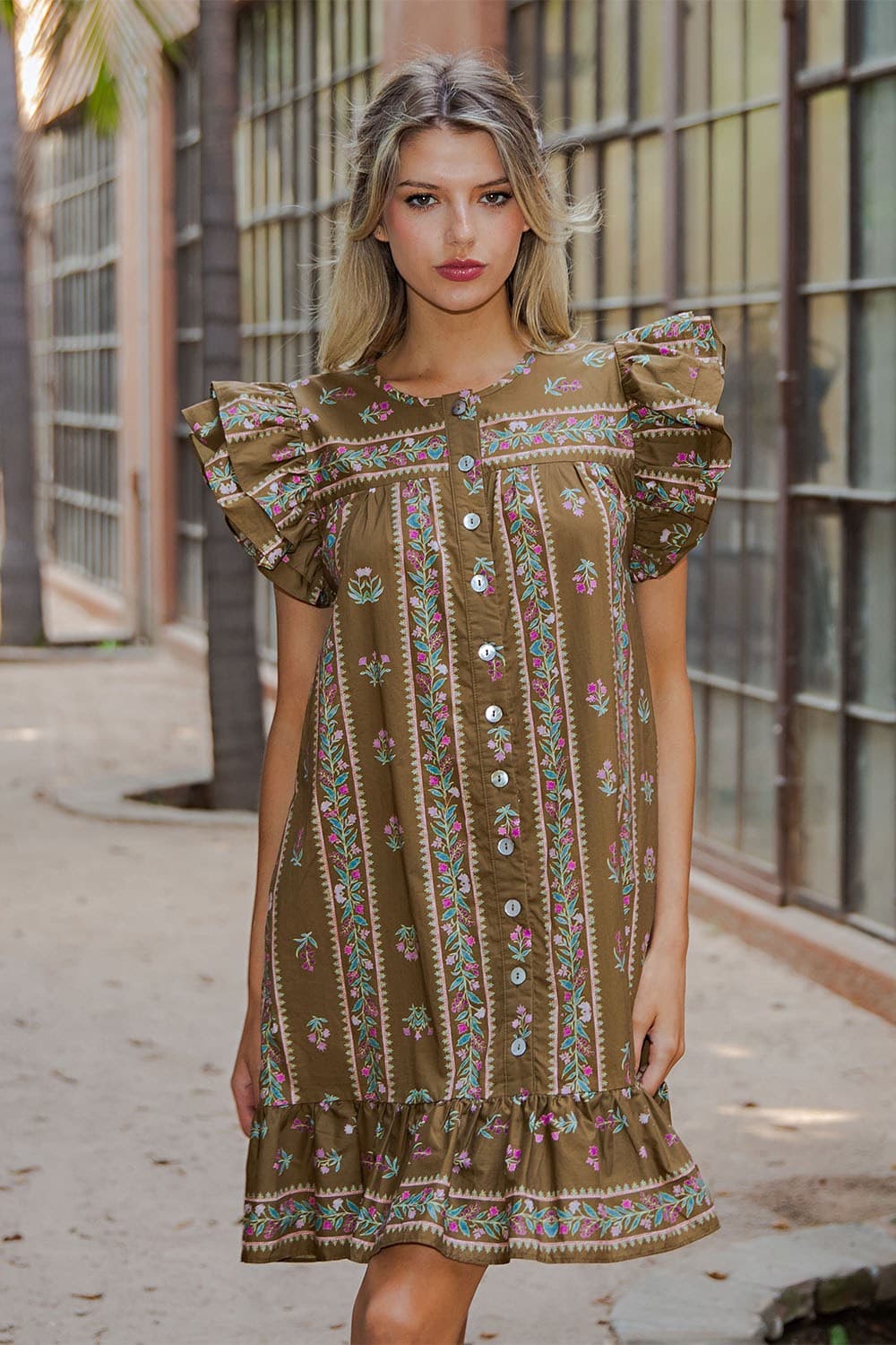 DH15175 - MOCHA BLOOM