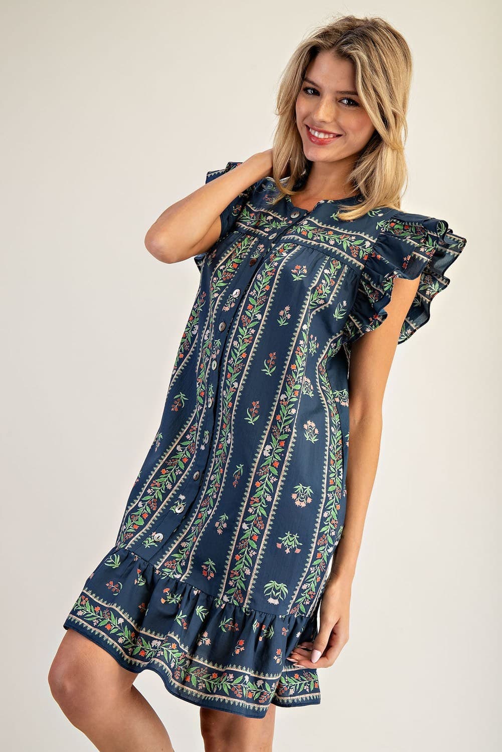 DH15175 - MIDNIGHT GARDEN