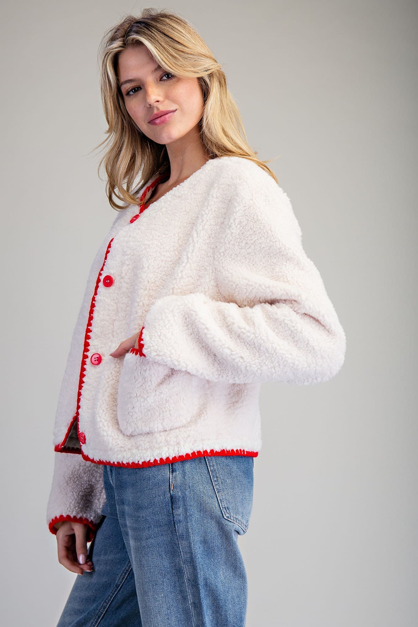 JH12827 - SNOWBERRY