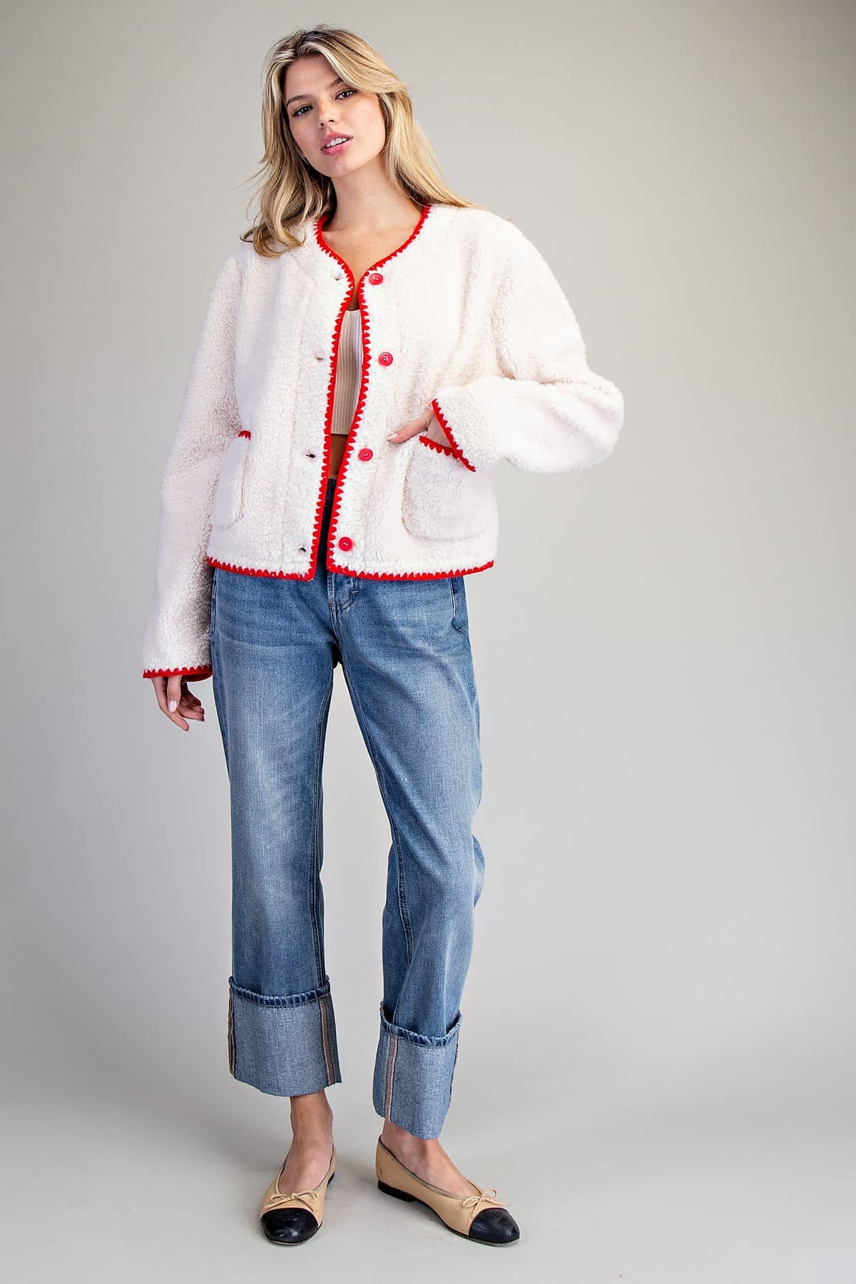 JH12827 - SNOWBERRY