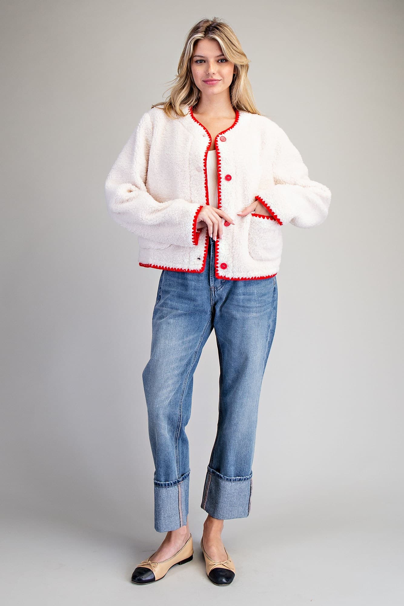 JH12827 - SNOWBERRY
