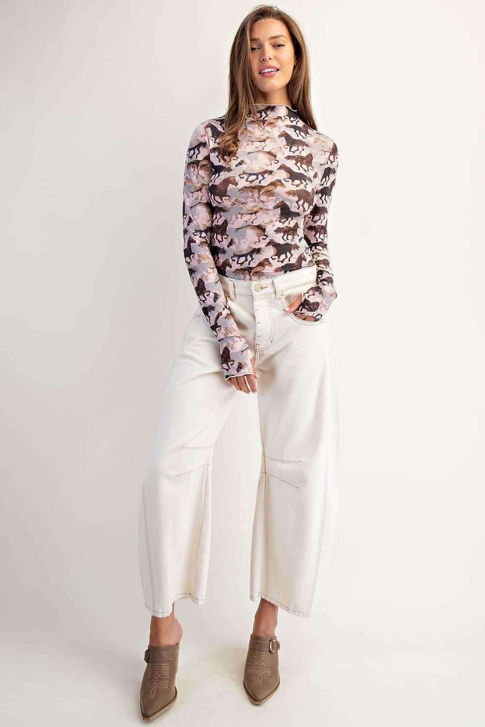 TH12318 - DUSTY ROSE MUSTANG
