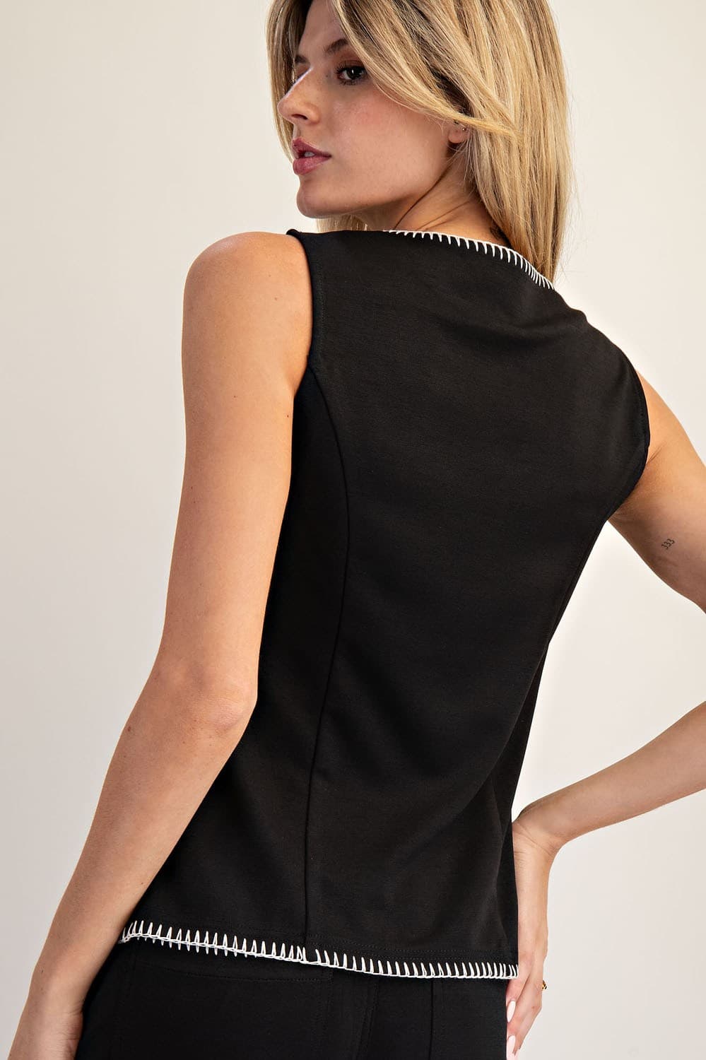 JH15243 - BLACK
