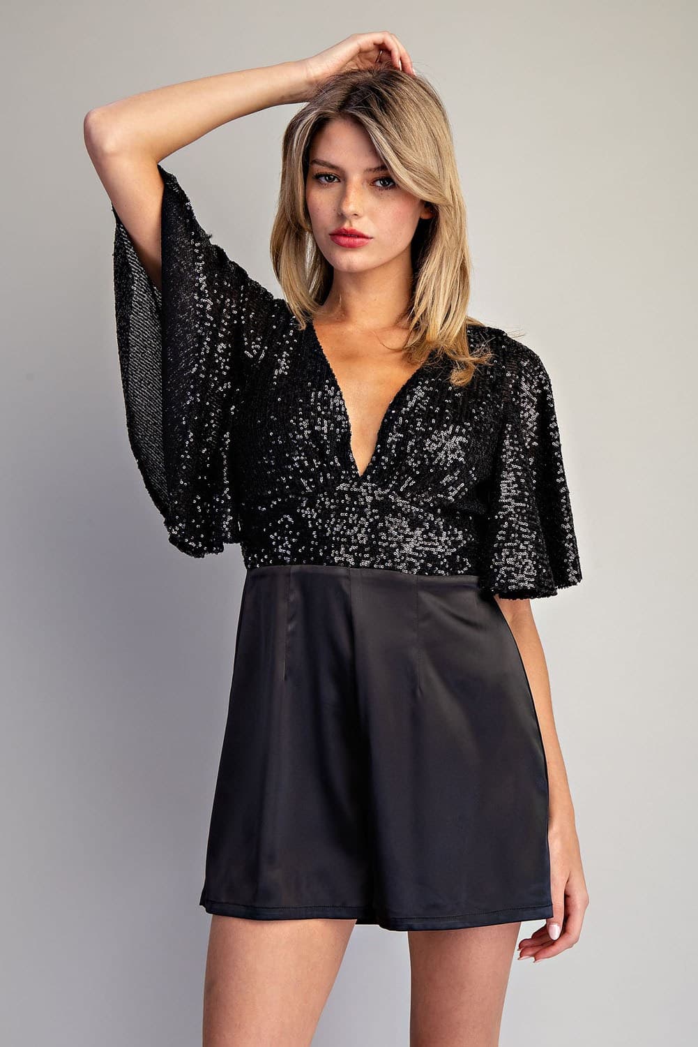 BK11216 - BLACK