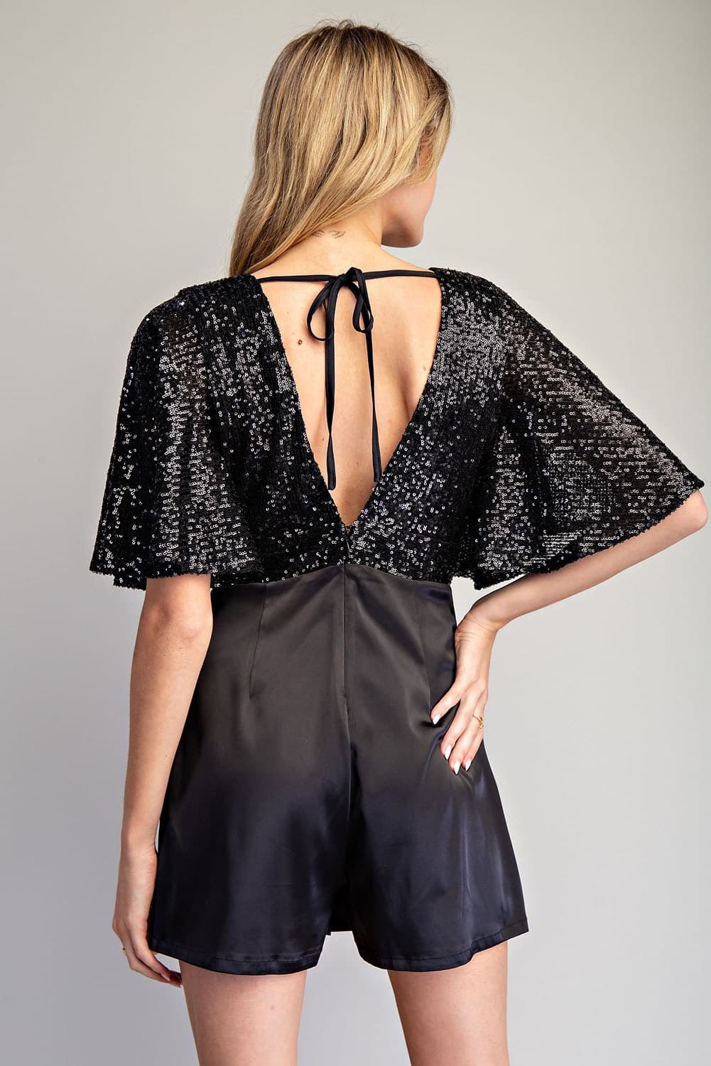 BK11216 - BLACK