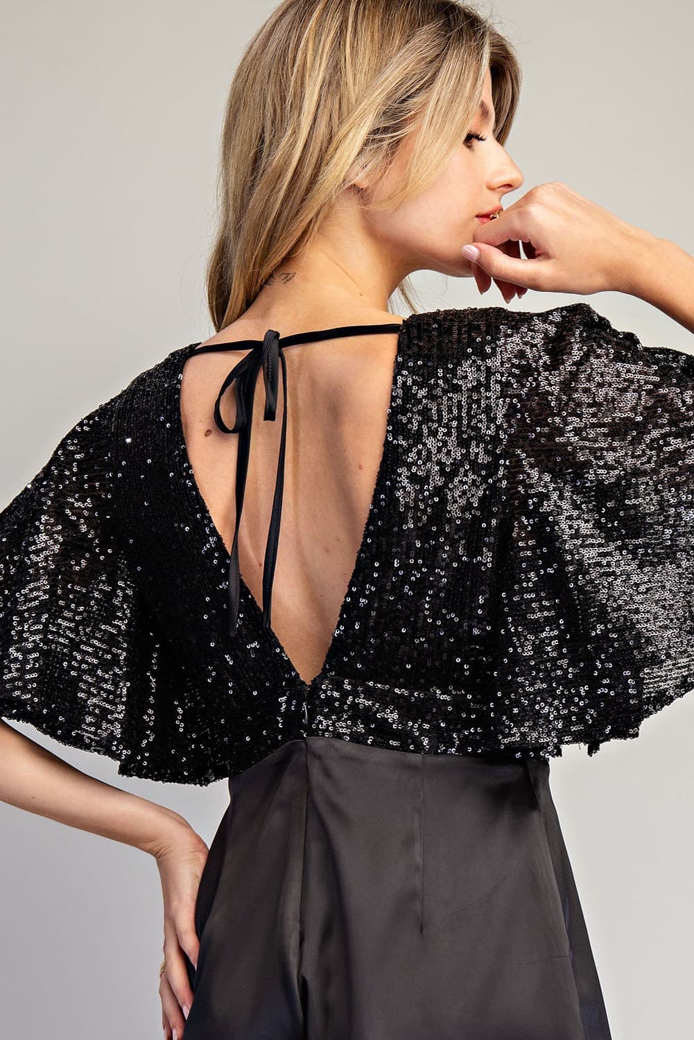 BK11216 - BLACK