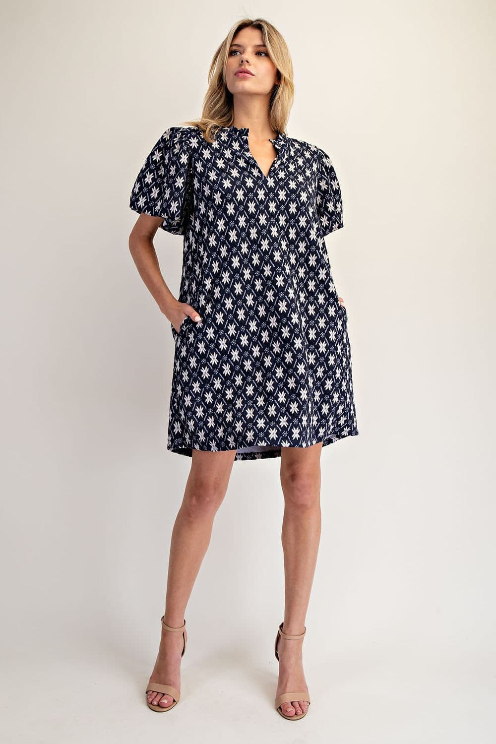 DH15227 - NAVY