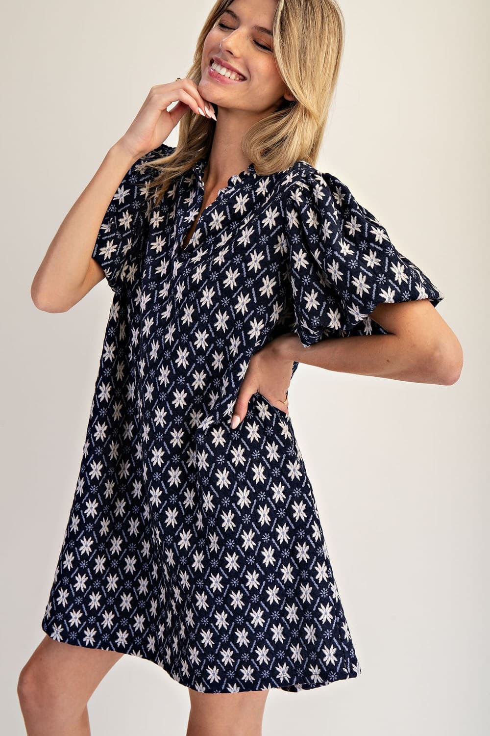 DH15227 - NAVY