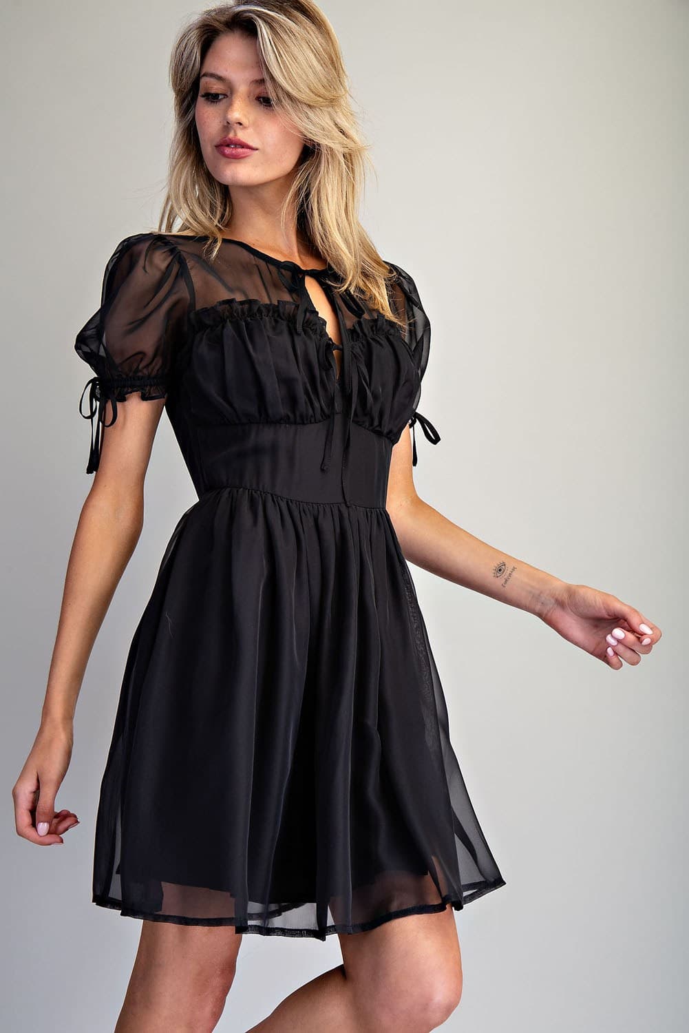 DH12751 - BLACK