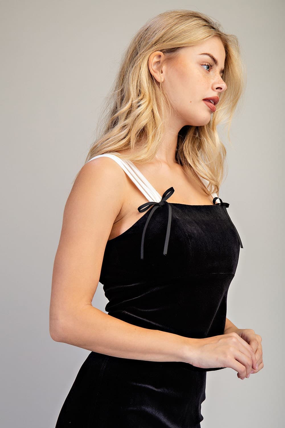 TH12797 - BLACK