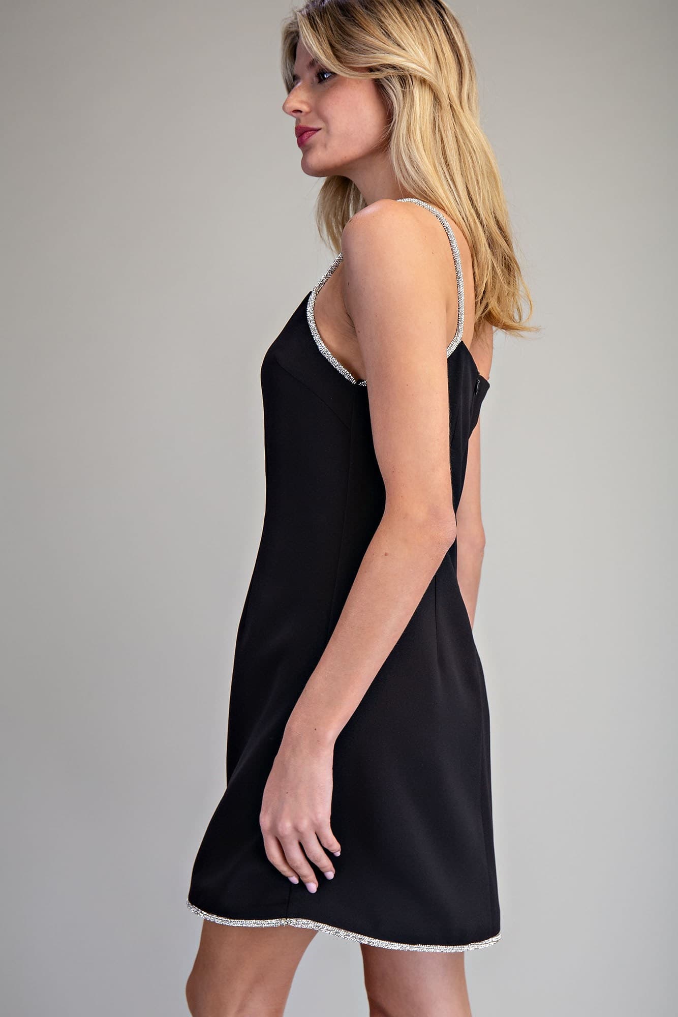 DK14654 - BLACK