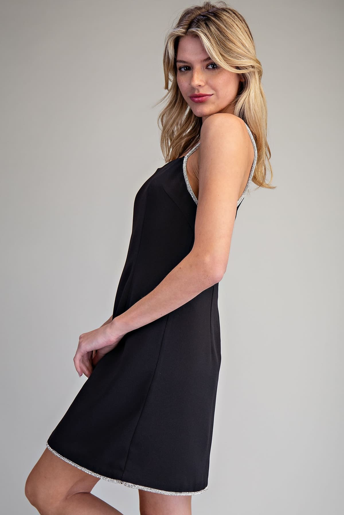 DK14654 - BLACK