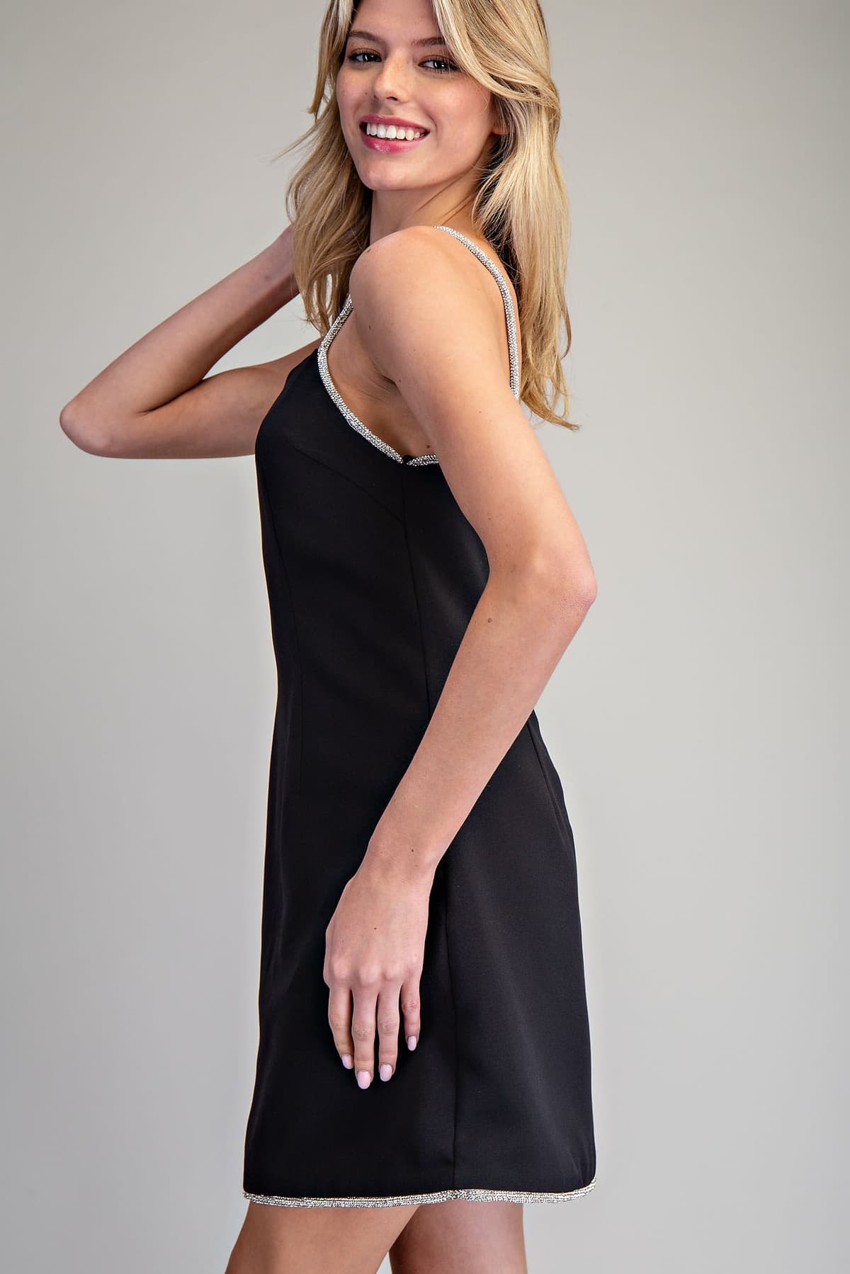 DK14654 - BLACK