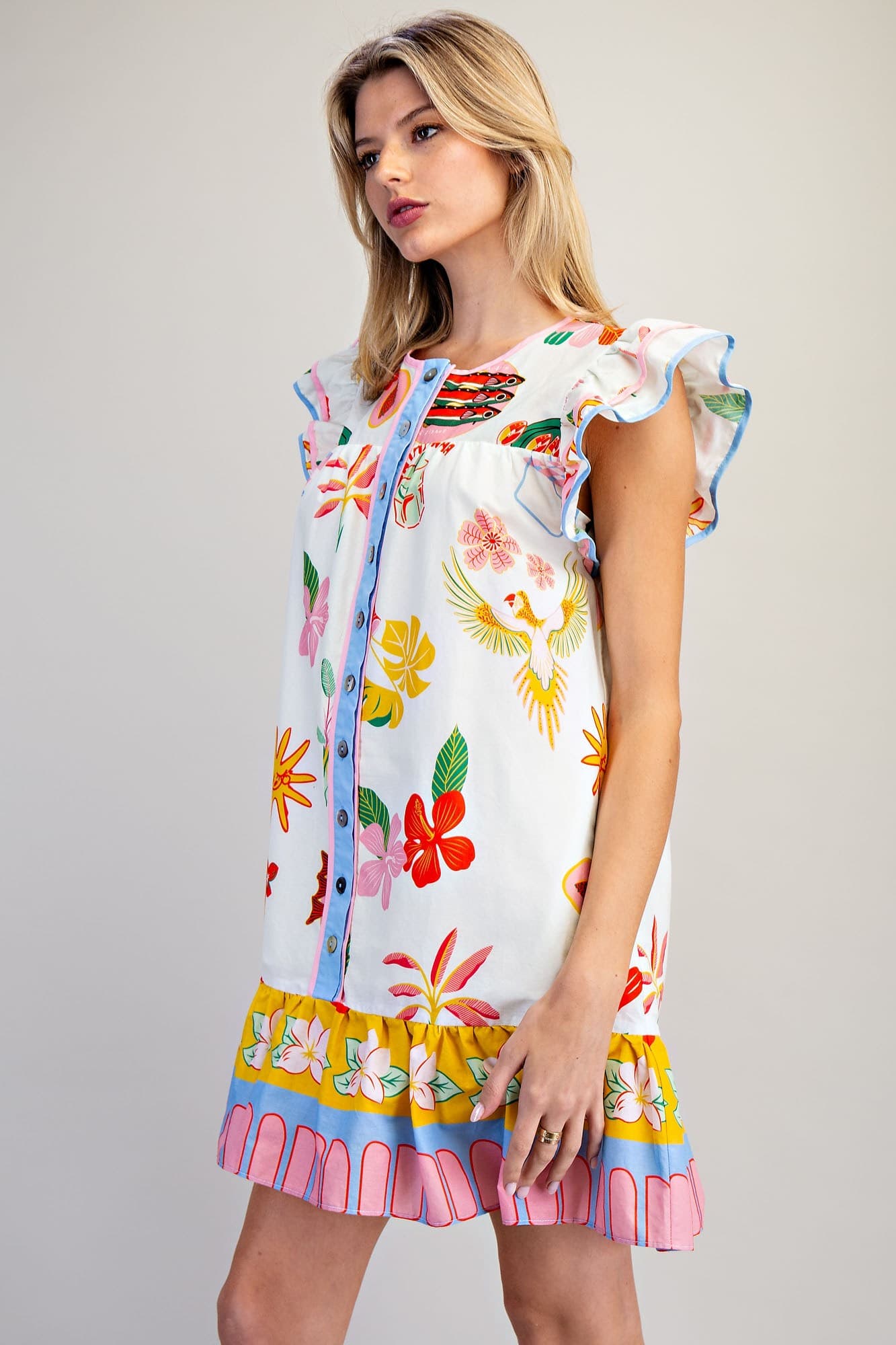 DH15246 - TROPIC PICNIC