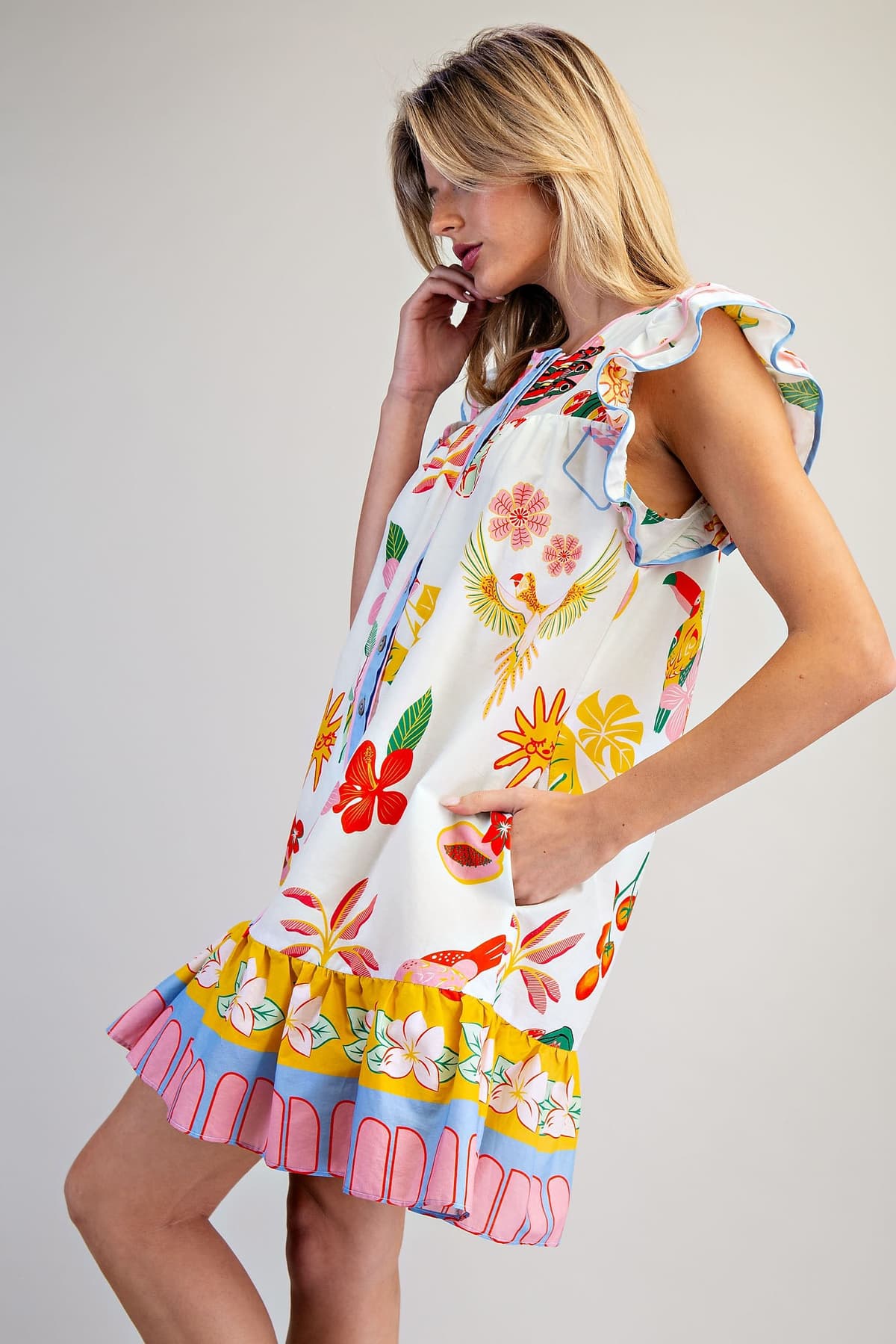 DH15246 - TROPIC PICNIC