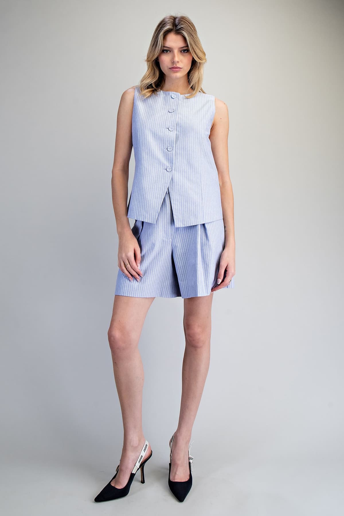 JK14633 - COASTAL SKY