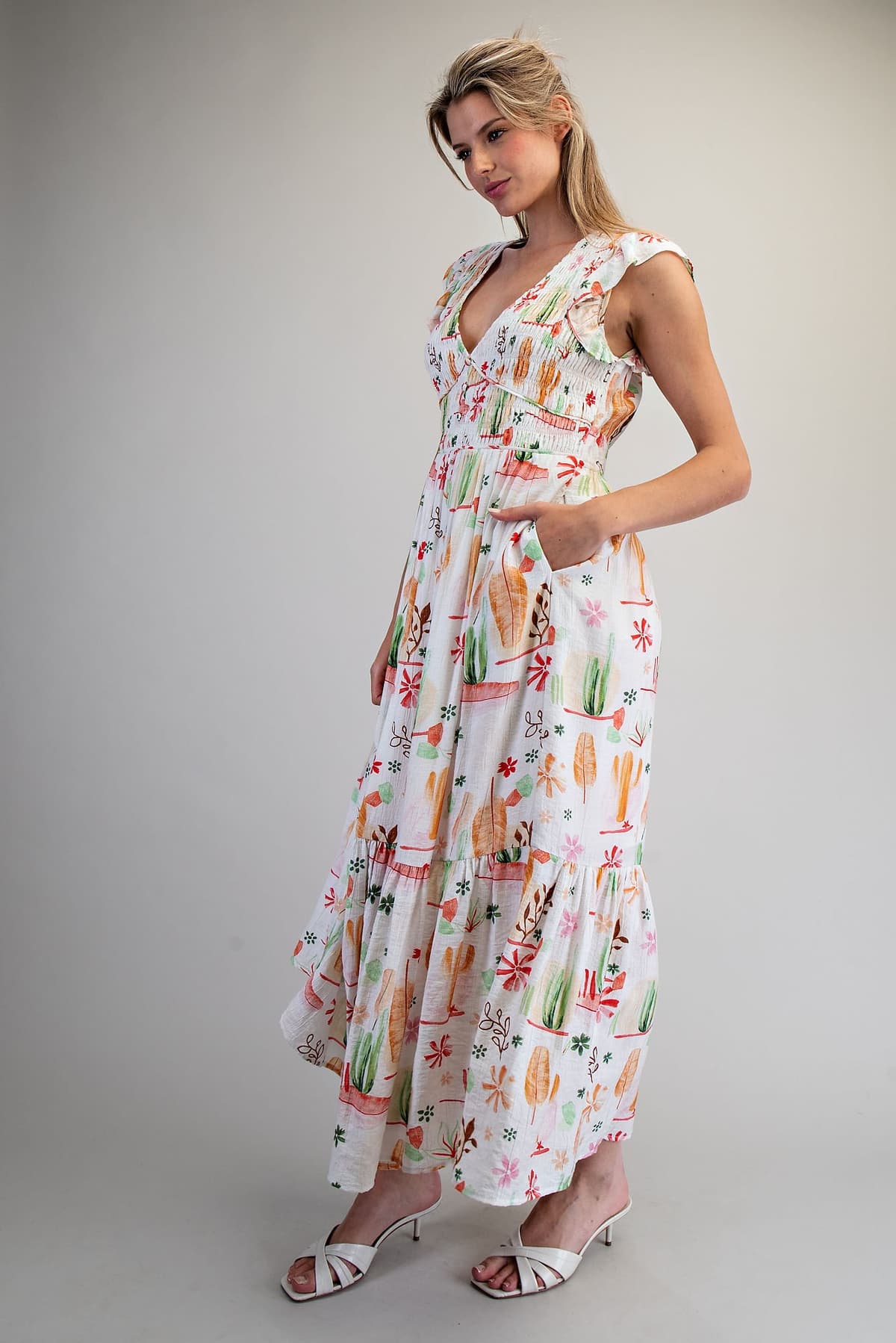 DK14649 - WHITE GARDEN