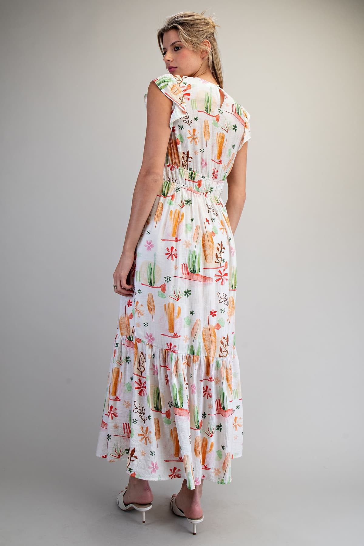 DK14649 - WHITE GARDEN